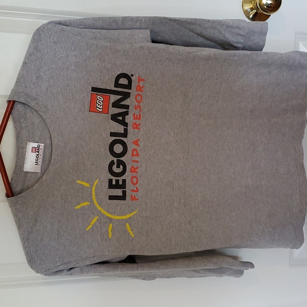 Shirt 😀 3 for $10 bundle